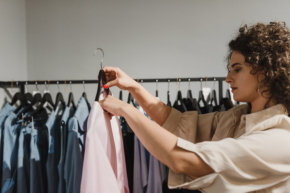 How to Choose Fashion Items That Reflect Your Personal Style